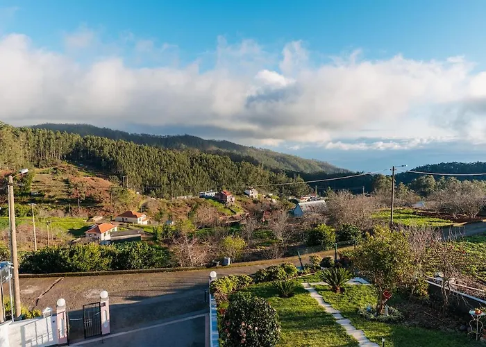 Cantinho Do Ceu, Views, Peace, Comfort & Bbq 別荘
