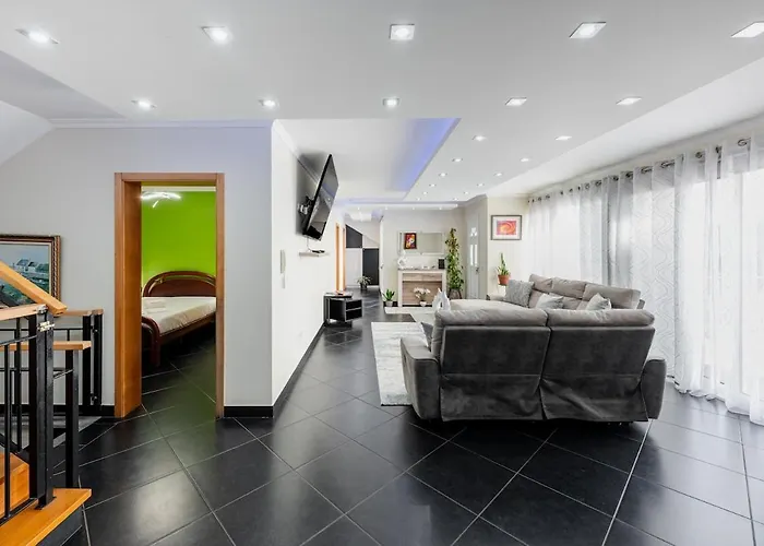 Дом отдыха Cantinho Do Ceu, Views, Peace, Comfort & Bbq Рибейра-Брава