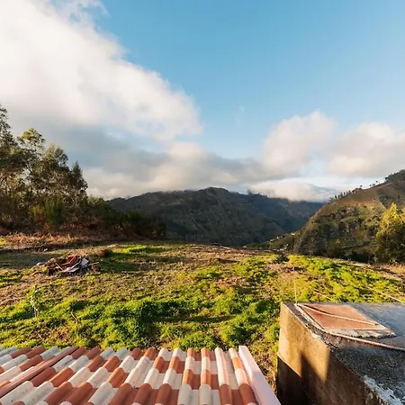 Semesterbostad Cantinho Do Ceu, Views, Peace, Comfort & Bbq