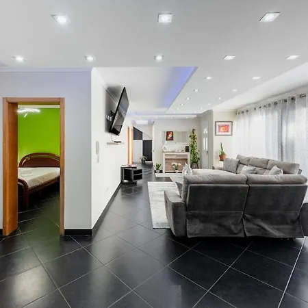 Semesterbostad Cantinho Do Ceu, Views, Peace, Comfort & Bbq Ribeira Brava