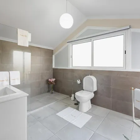 Cantinho Do Ceu, Views, Peace, Comfort & Bbq Semesterbostad *