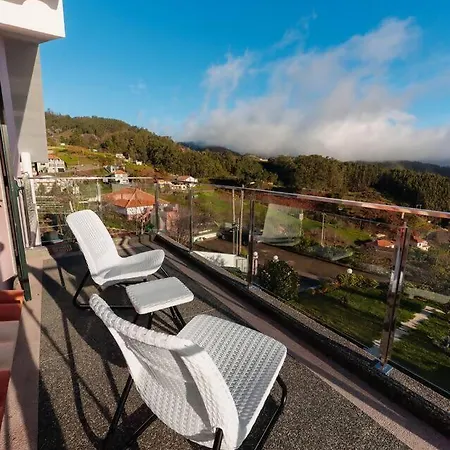Cantinho Do Ceu, Views, Peace, Comfort & Bbq Holiday home