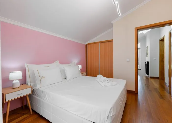 Cantinho Do Ceu, Views, Peace, Comfort & Bbq Vakantiehuis