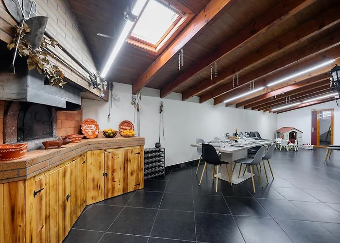 Vakantiehuis Cantinho Do Ceu, Views, Peace, Comfort & Bbq